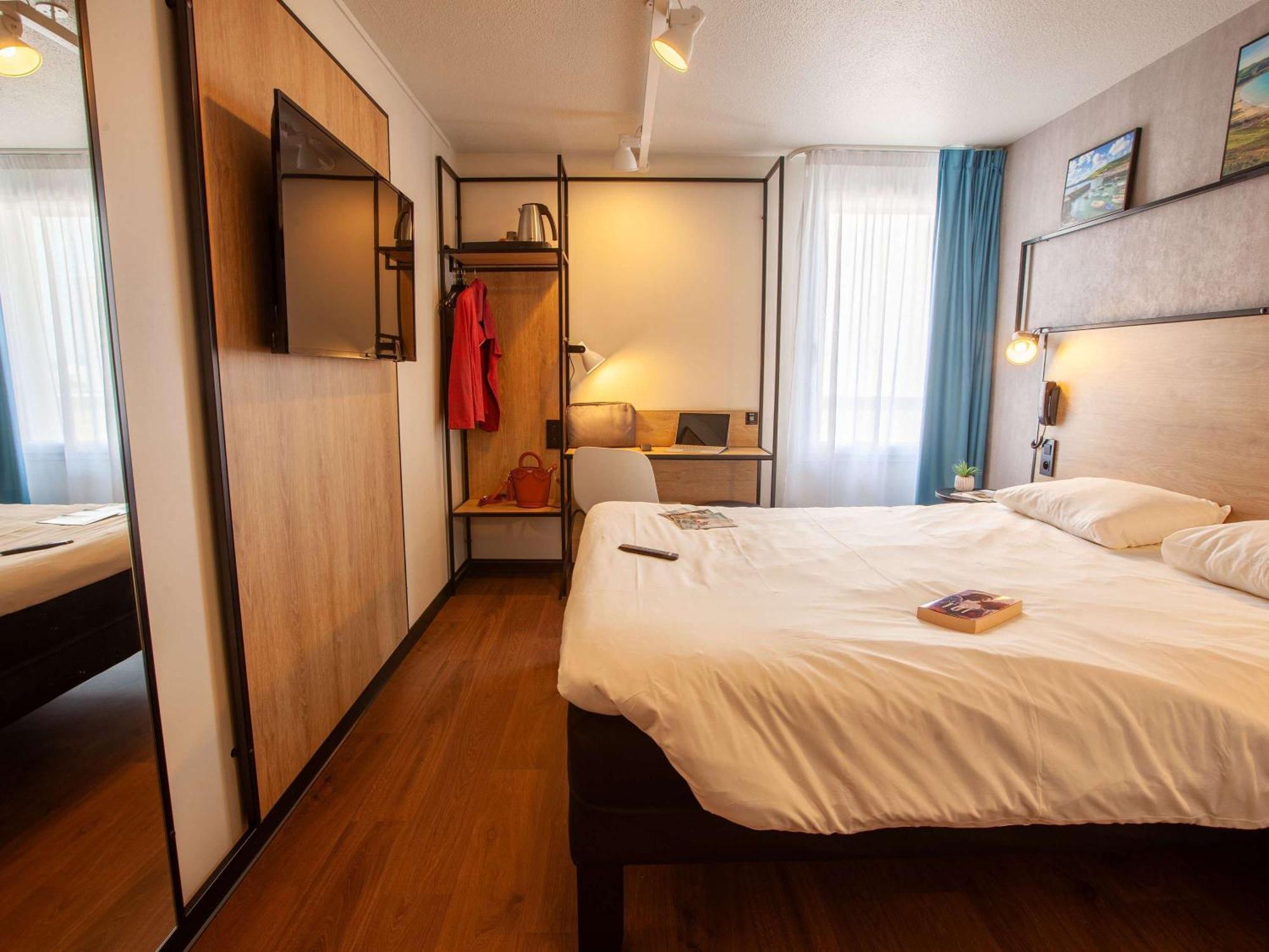 Ibis Cherbourg La Glacerie Экстерьер фото