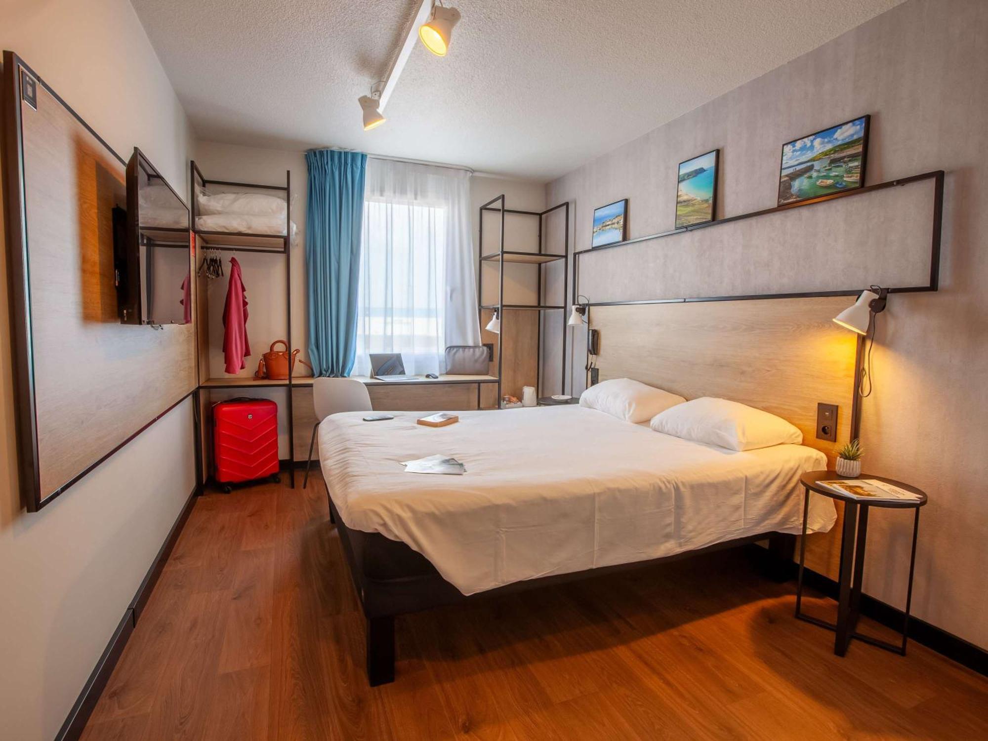 Ibis Cherbourg La Glacerie Экстерьер фото